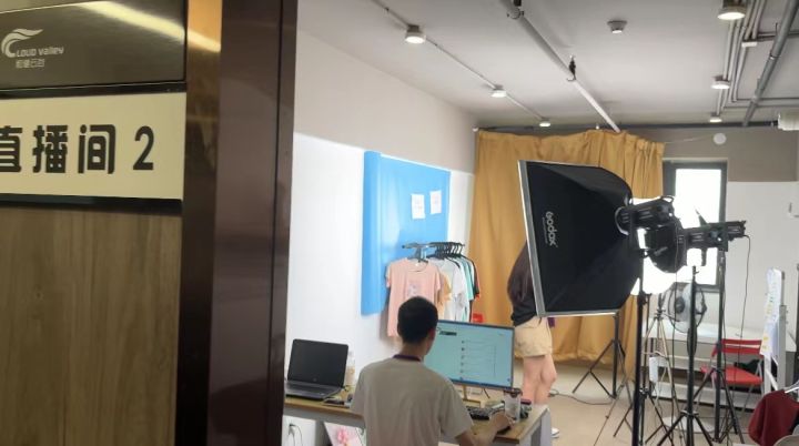 直播带货童装的折扣货源在哪里拿的？