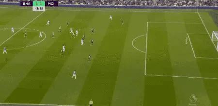 英超哈兰德2球曼城3-1布莱顿,布莱顿vs曼城中哈兰德撞飞后卫