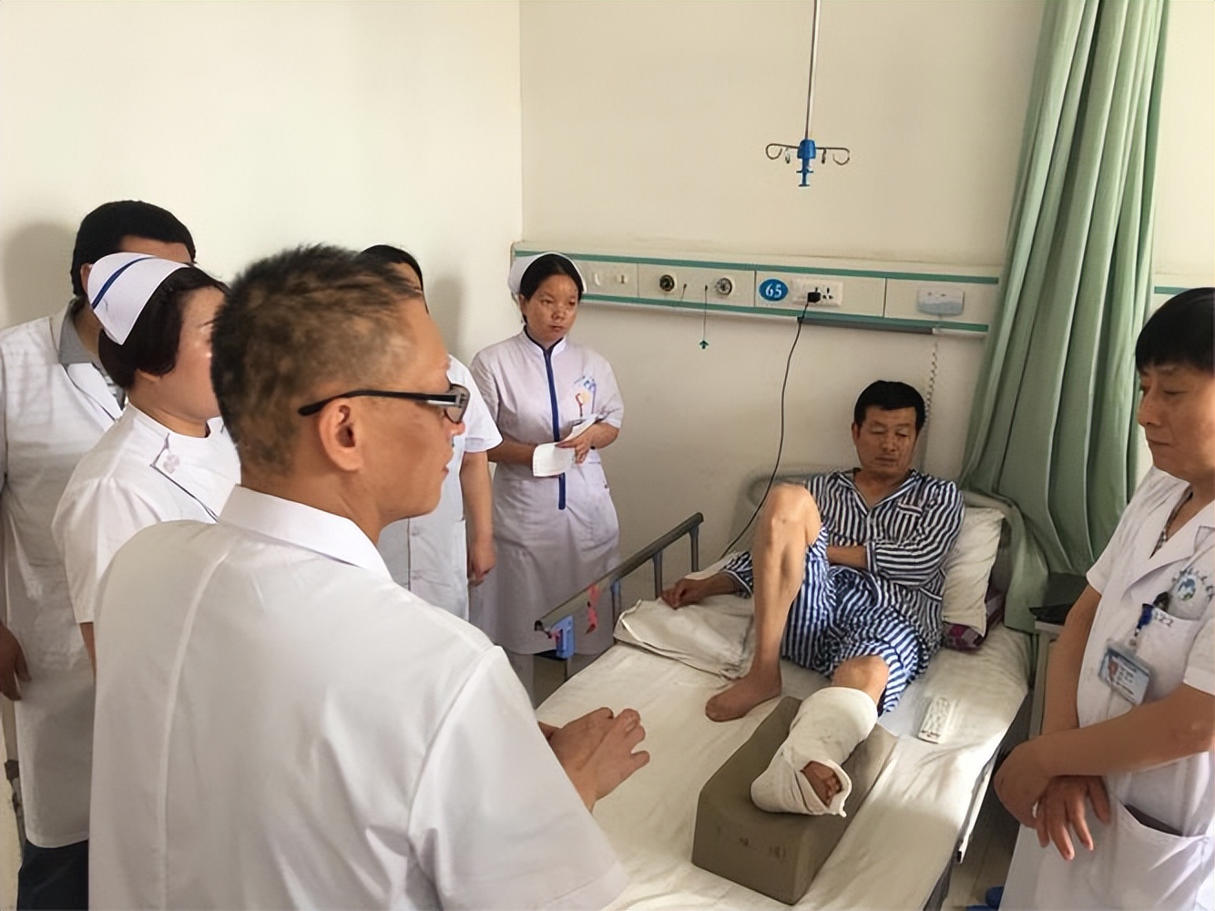 骨盆趾骨骨折后最佳的物理疗法,骨科创伤的救治