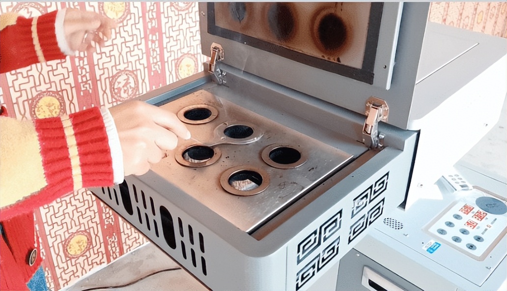 智能艾灸仪器和普通艾灸的区别,艾灸仪的十大功能