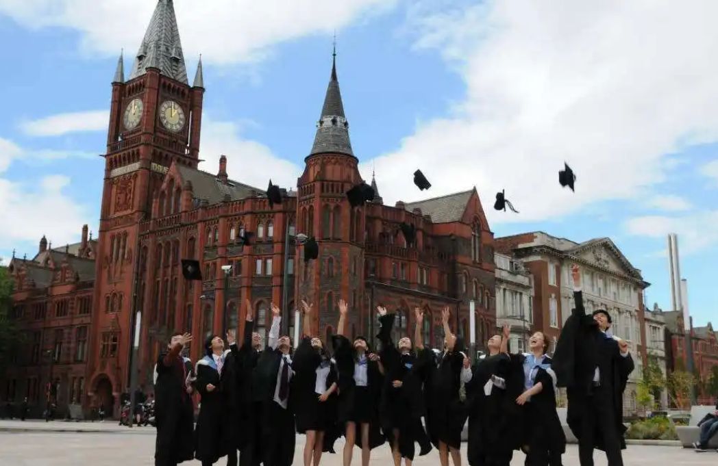 英国留学知识产权法专业申请条件,申请英国留学时成绩不够如何补救