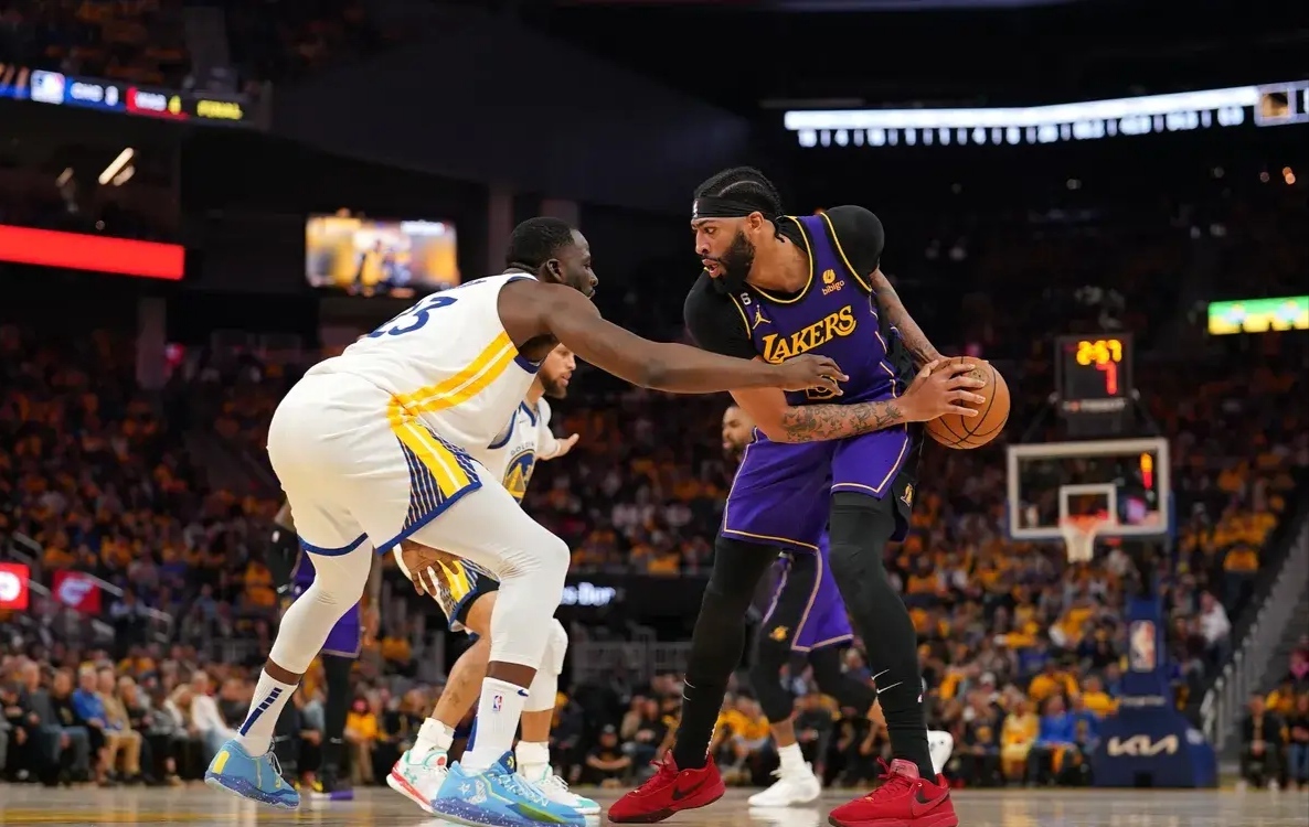 苏群谈勇士和湖人建队,苏群评论湖人勇士比赛