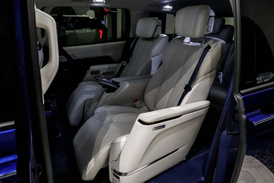 别克gl8星空顶,别克世纪星空顶