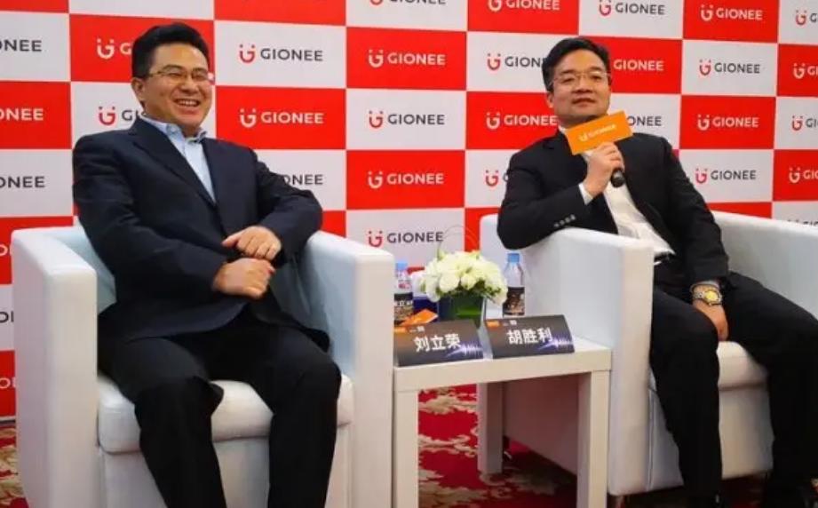 金立手机创始人现状,金立手机董事长输了多少个亿