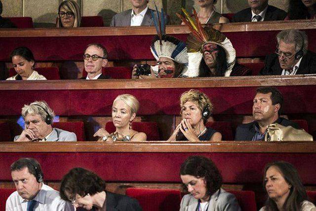 第一个用无人机拍到的鲸鱼,鲸鱼萤火虫