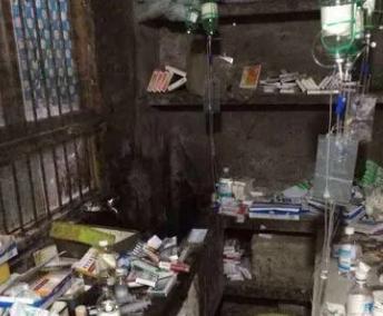 高校女厕见不得光的“高薪兼职”，撕碎了多少女大学生的遮羞布