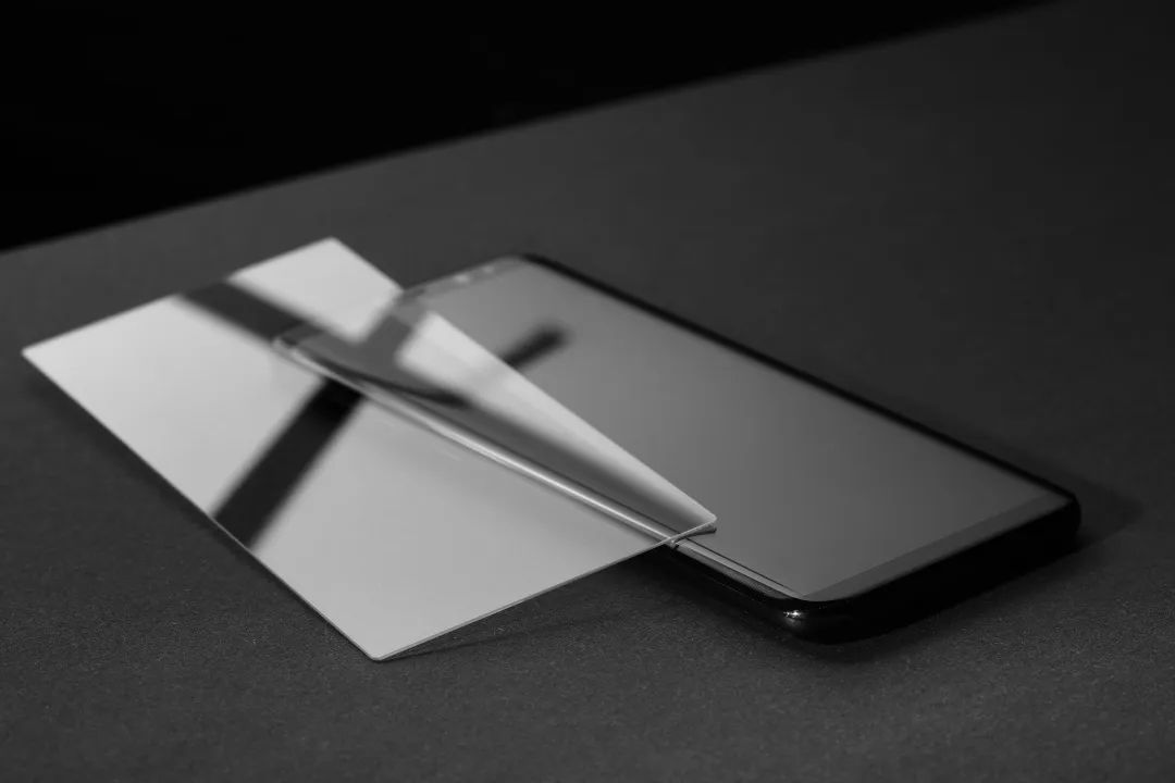 屏幕玻璃比较耐摔的手机,国产手机屏幕最耐摔的