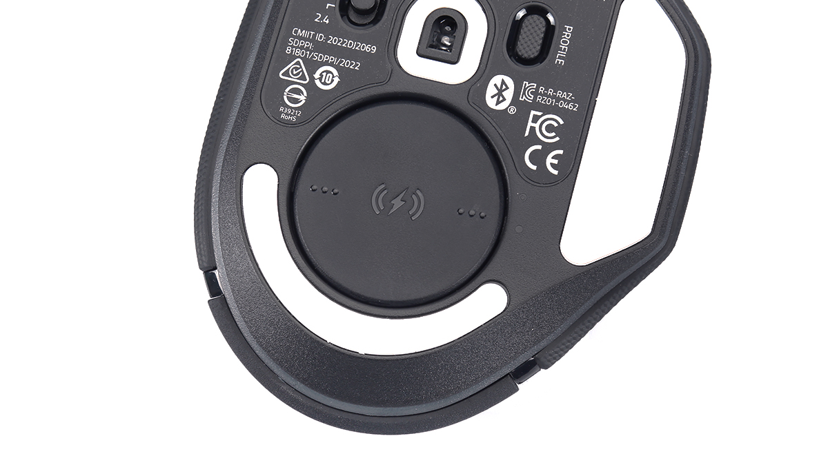 雷蛇巴塞利斯v3pro和达尔优eh915,雷蛇巴塞利斯蛇终极版有线鼠标