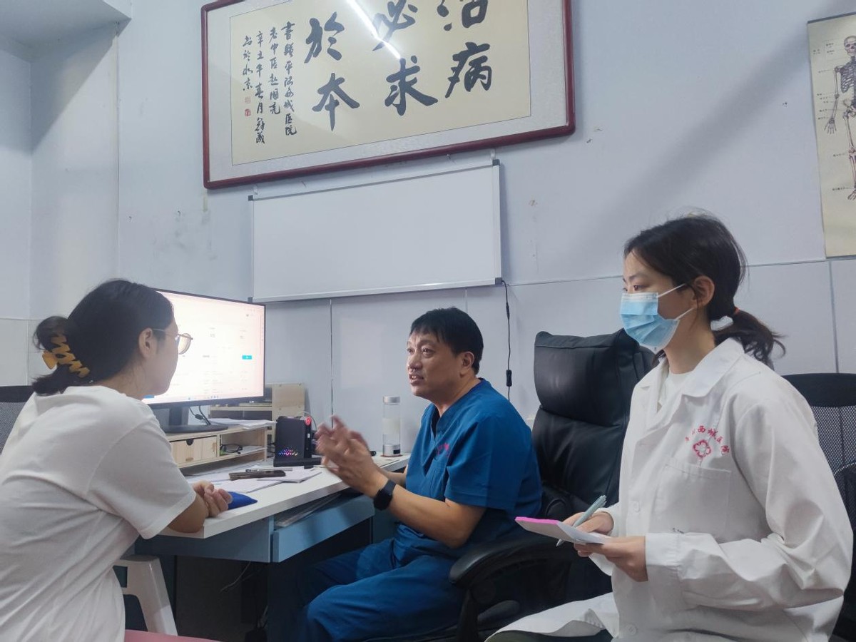 “医”心为你守护健康——记山西运城平陆西城医院中医大夫赵国亮