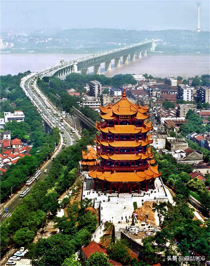 黄鹤楼为何称为四大古楼之首,历史名楼黄鹤楼