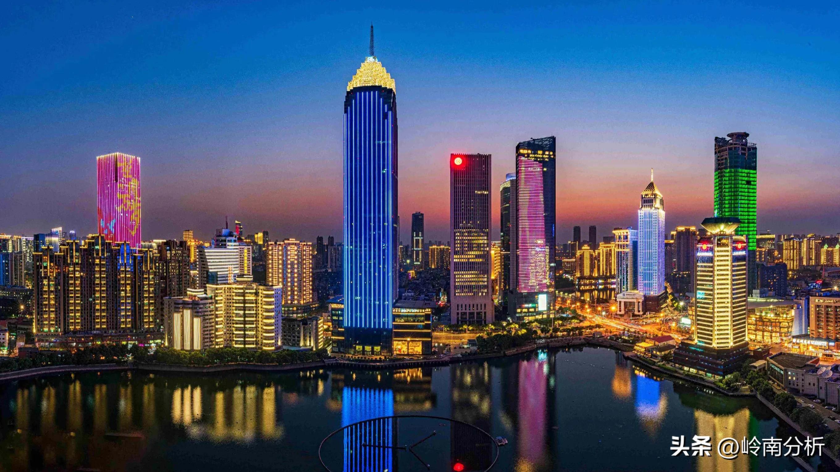 中国正在转型的城市重庆,重庆发展状况与北上广深