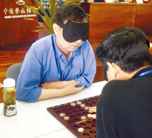 中国残疾人励志震撼短片,政府对残疾人事业的关心