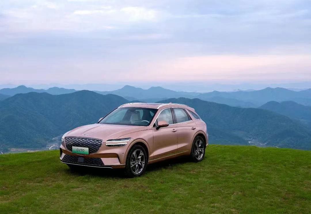 捷尼赛思gv70值得买吗,捷尼赛思gv702024款中配落地