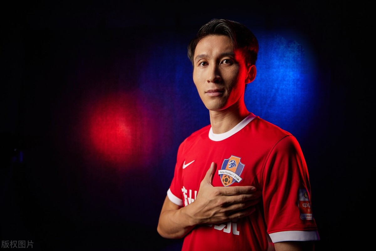 梅州客家足球俱乐部写真,梅州客家队海报