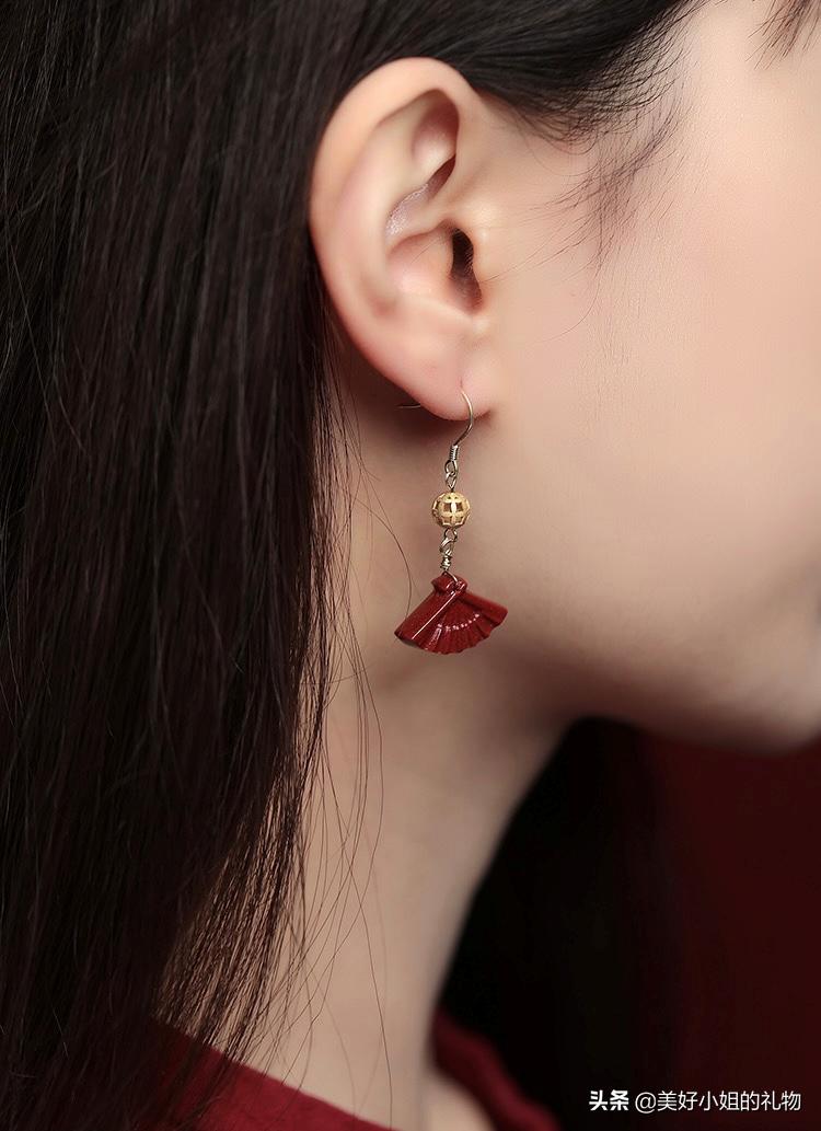 母亲节礼物40-50岁实用首饰套装,母亲节首饰礼物推荐