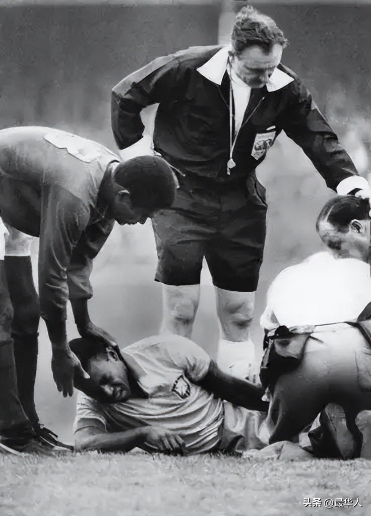 贝利球王哪一年去世的,球王贝利的三届世界杯冠军