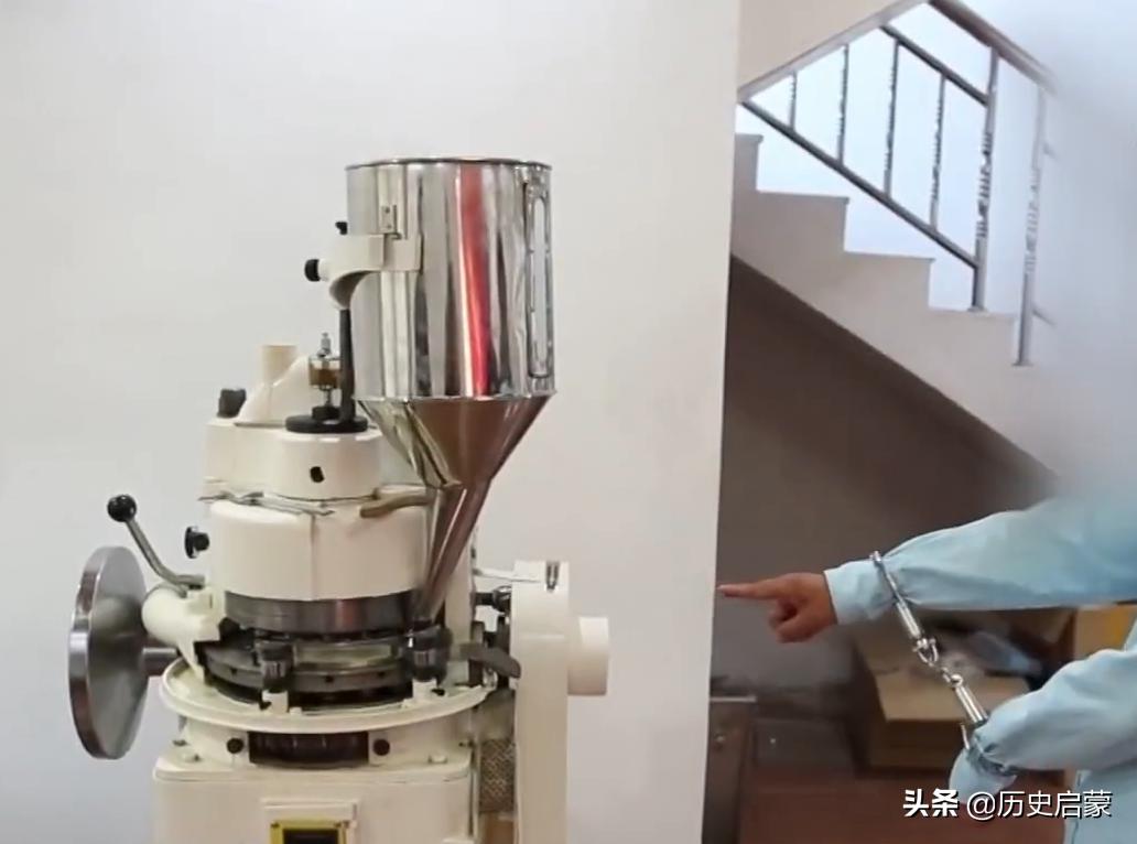 男子调查假药事件,最近逮捕的假药案