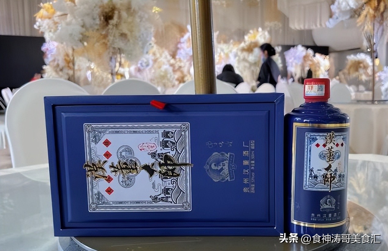 给大领导拜年送礼如何发信息,给比较熟的领导拜年送什么礼