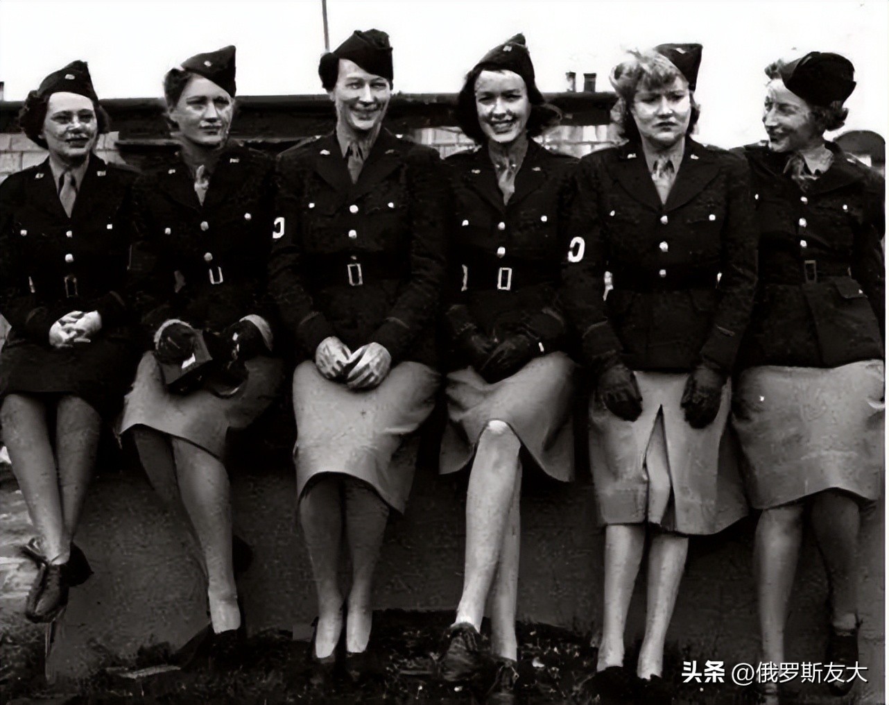 简单而不简约的时尚,简单但不简约时尚风格