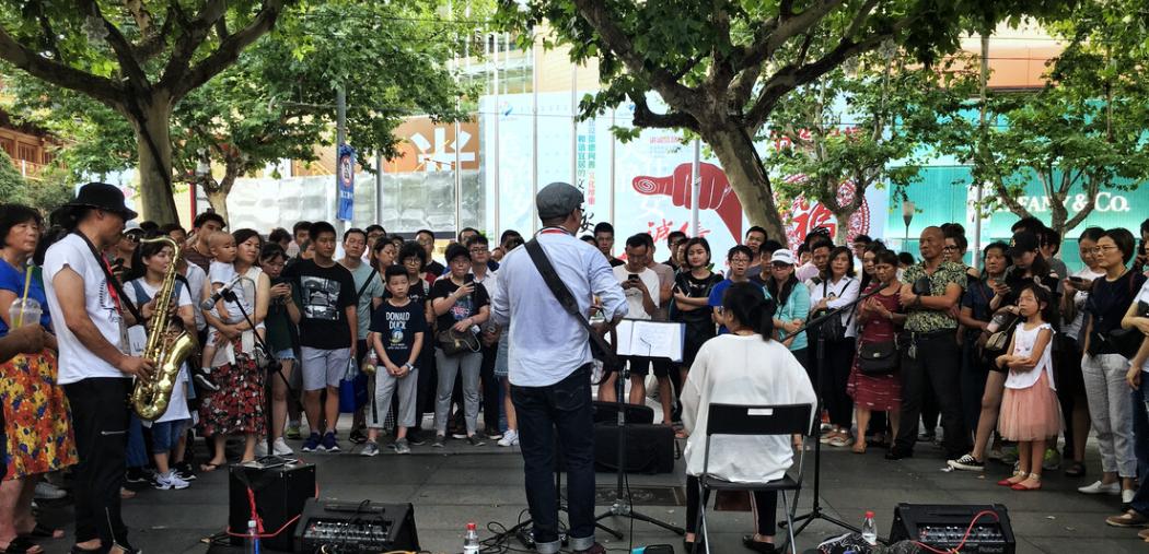 体制内工作还可以做什么兼职,中国当前的铁饭碗工作