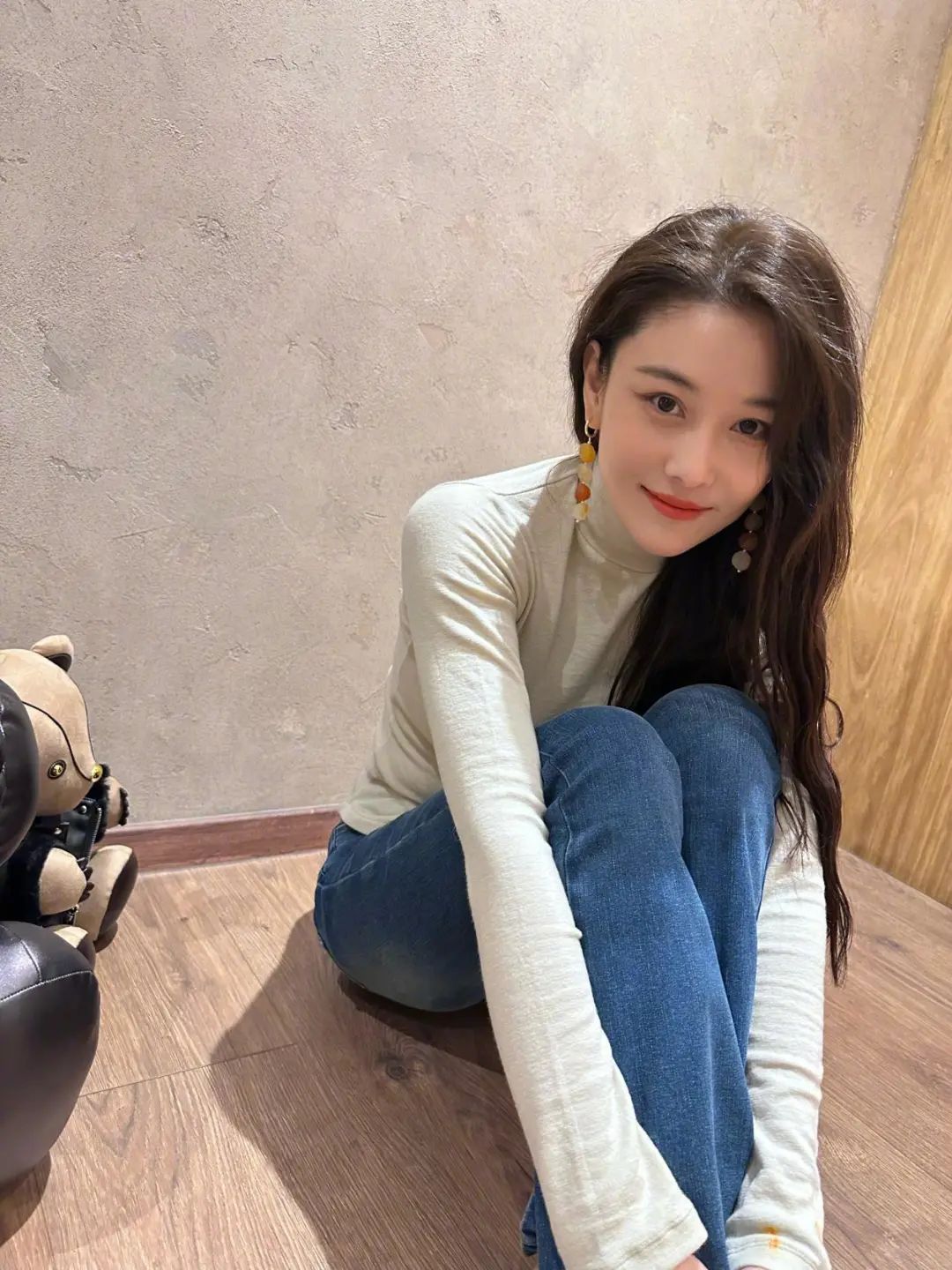 张馨予婚后紧身连衣裙,张馨予超紧身穿搭