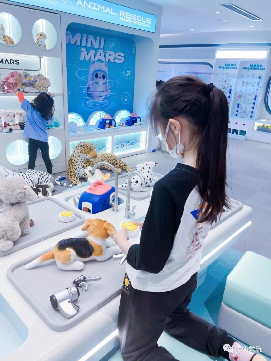 新开的可以带小孩游玩的亲子乐园,又一个超适合遛娃的室内亲子乐园