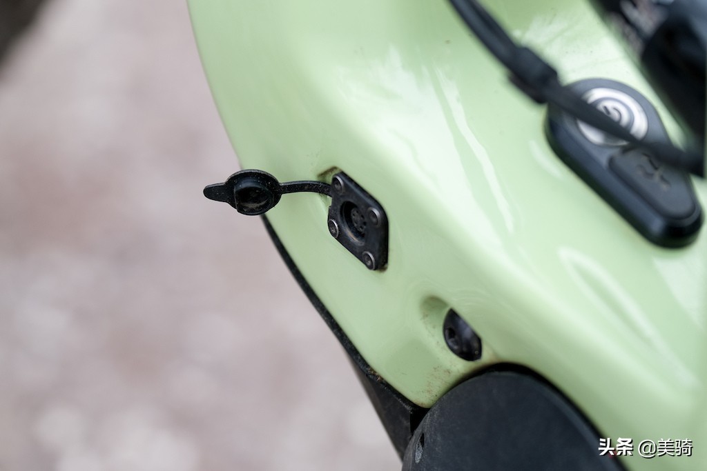 santacruzep5电助力山地车,闪电电助力软尾山地车测评