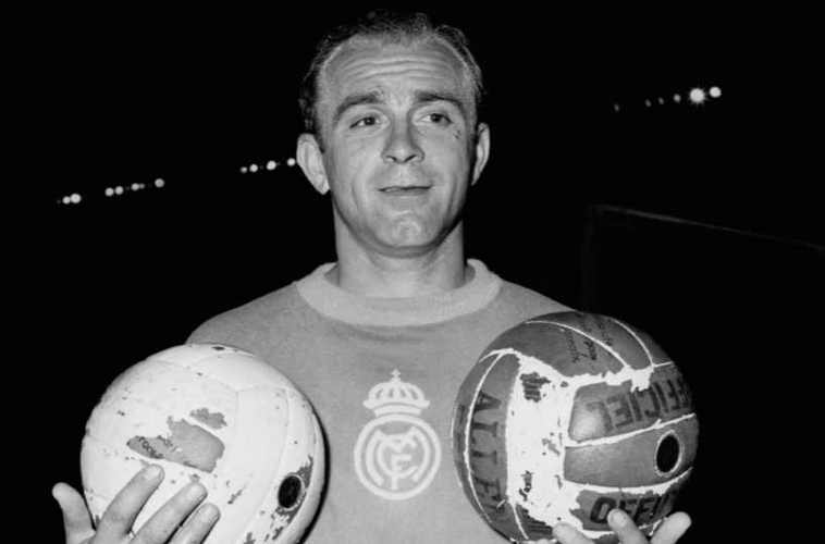 世界足坛史上百大巨星排行榜,世界足坛史上十大足球巨星