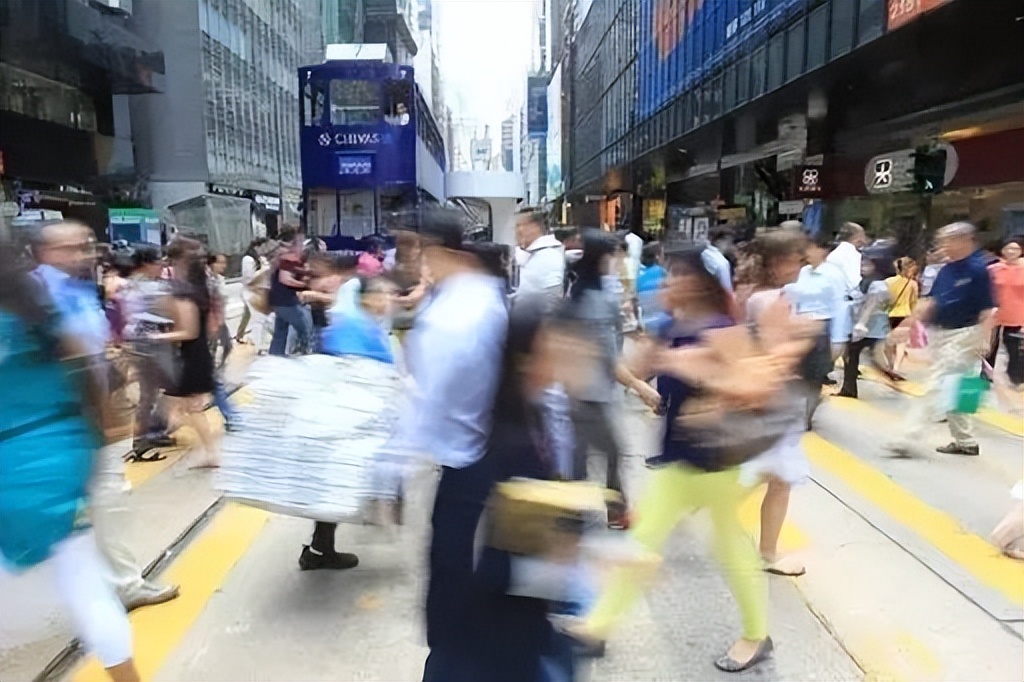 为了拿永居在香港待7年，真的值得么？