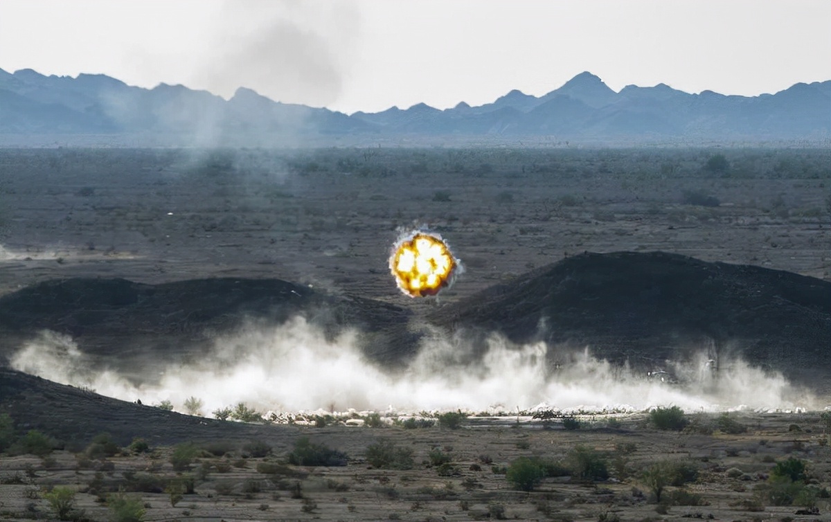 这才是战争⑨|现代*器武**发展到多么恐怖的水平（中）