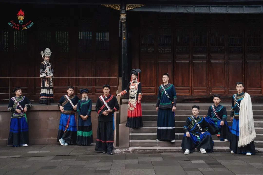 浜浉鎴愰兘杞﹀睍,浜浉鎴愰兘