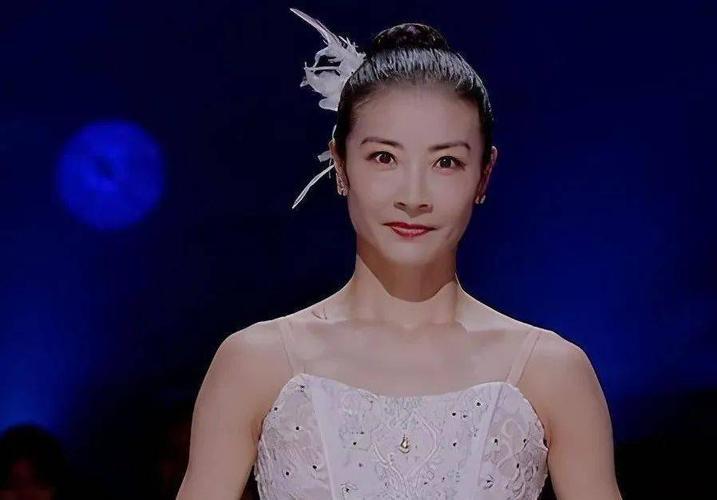 中国十大舞蹈家排名中首席是谁,中国目前最顶尖的十位舞蹈家