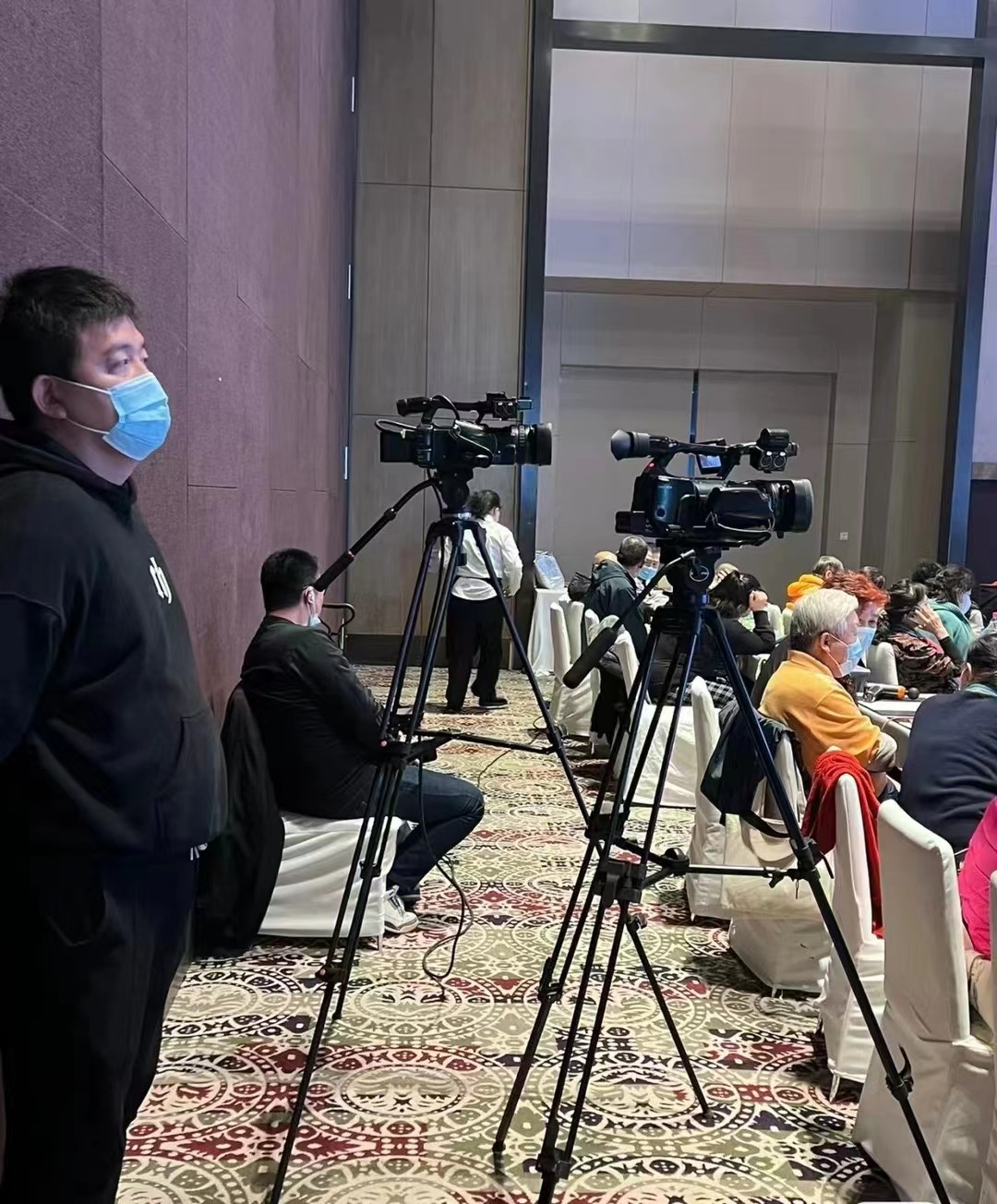 菲梵尼在中胚美塑护肤论坛崭露头角