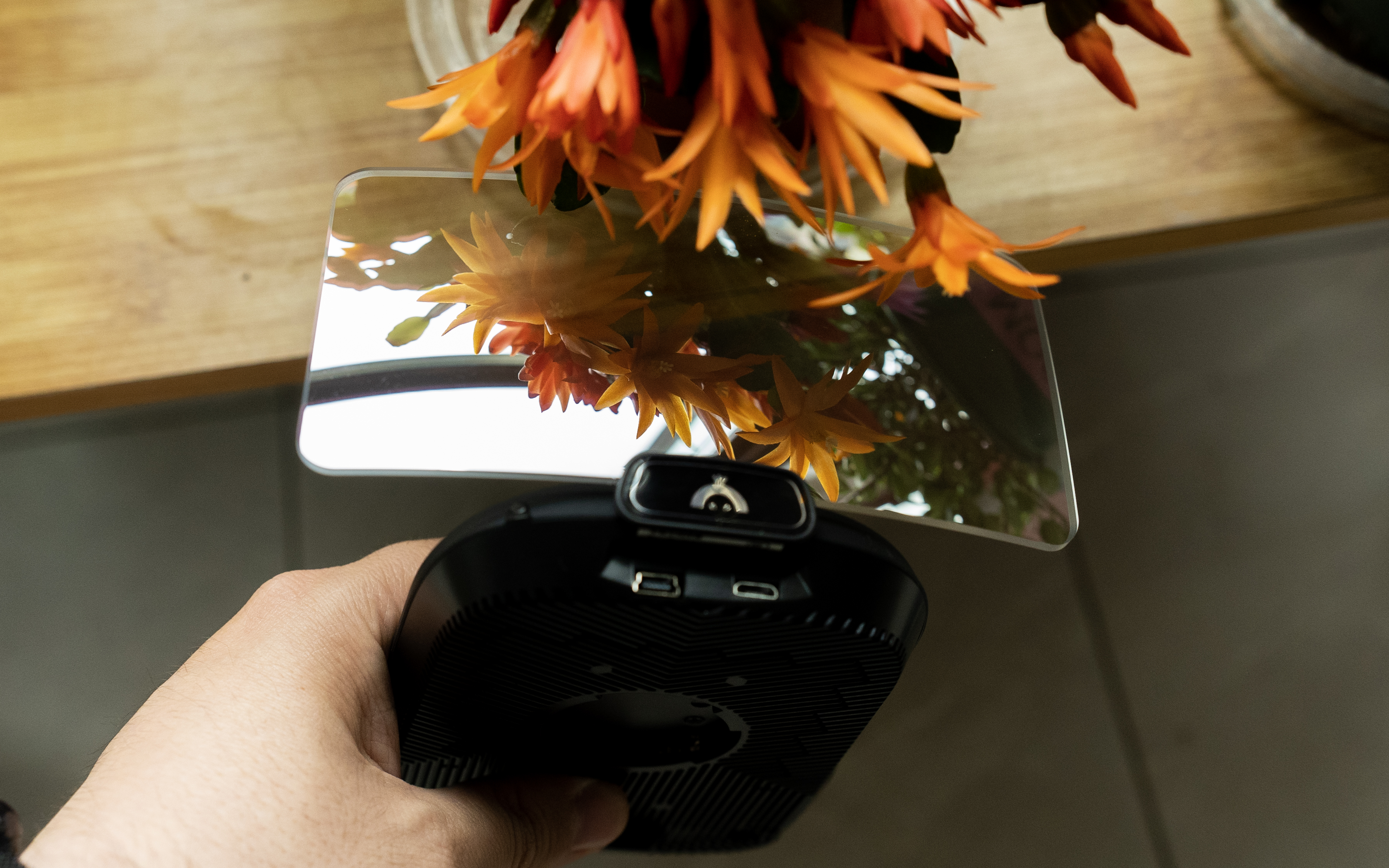 第三方车辆平视显示系统（HUD）车萝卜智炫版体验，有用但是不多