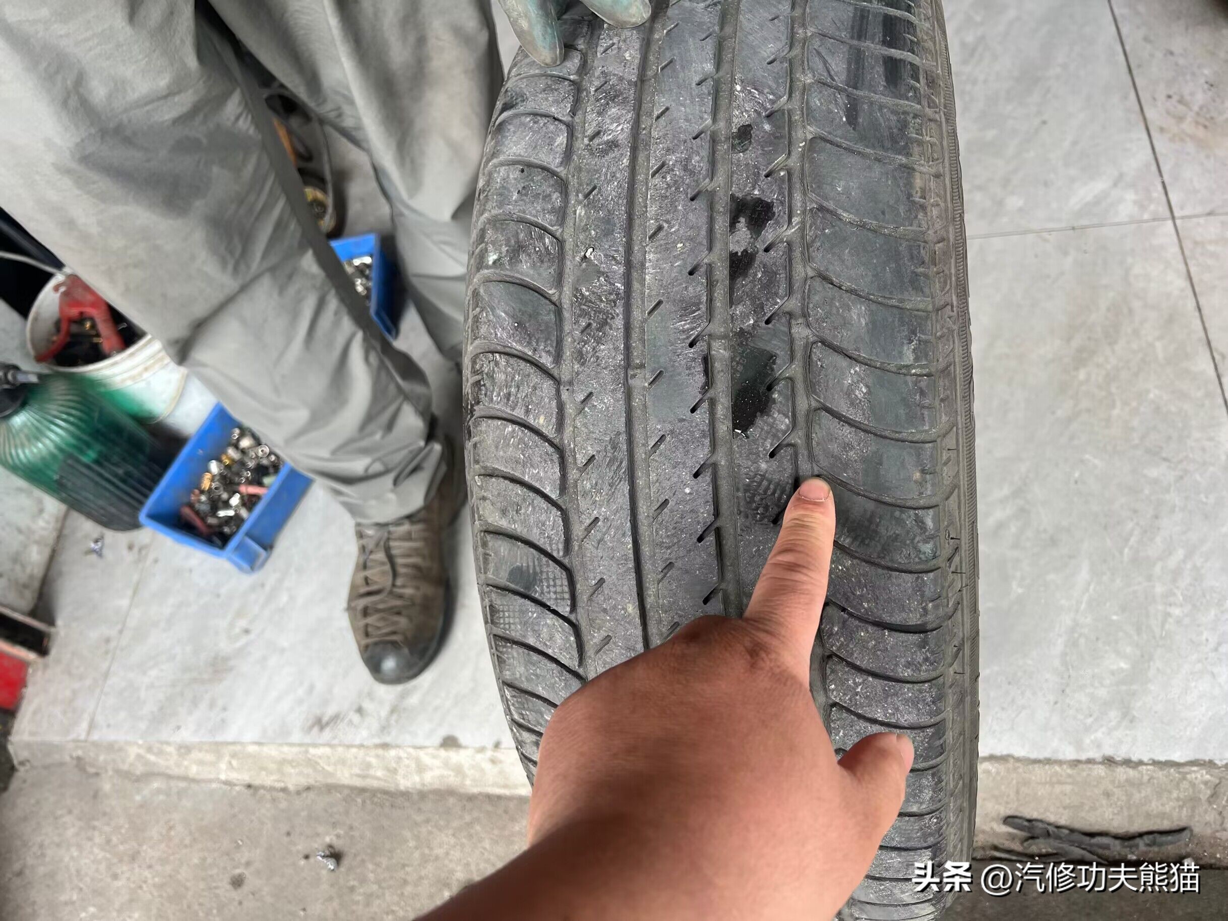 2017款大众迈腾10万公里烧机油,十年的迈腾怎么样后期维修费用