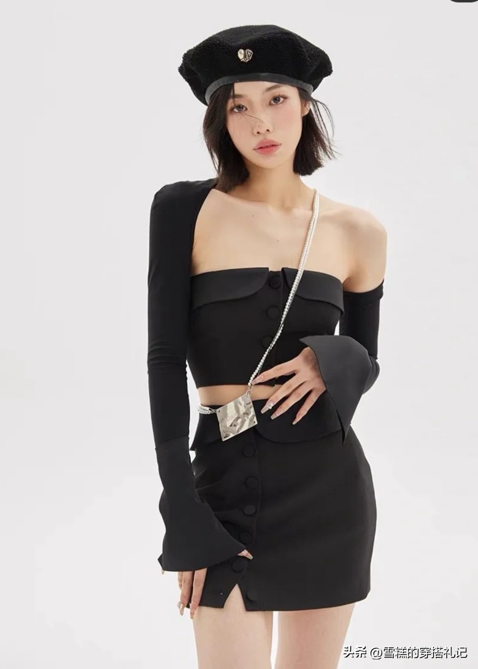 今年最火减龄易打理发型,现在女生流行一刀切短发型