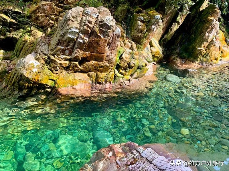 猴寨瀑布图片,猴寨溪谷