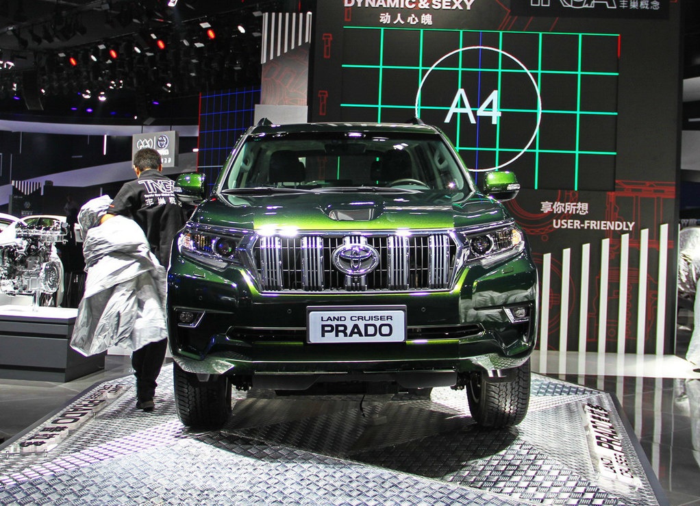 丰田霸道2022款2.8t柴油,2022丰田霸道2.8t柴油版多少钱