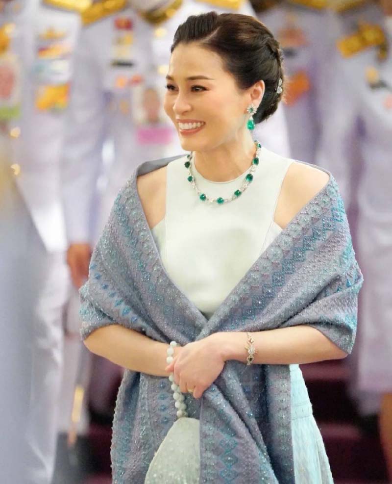 泰国王室最古老的王冠，璀璨传承超百年，苏提达错失最佳佩戴机会