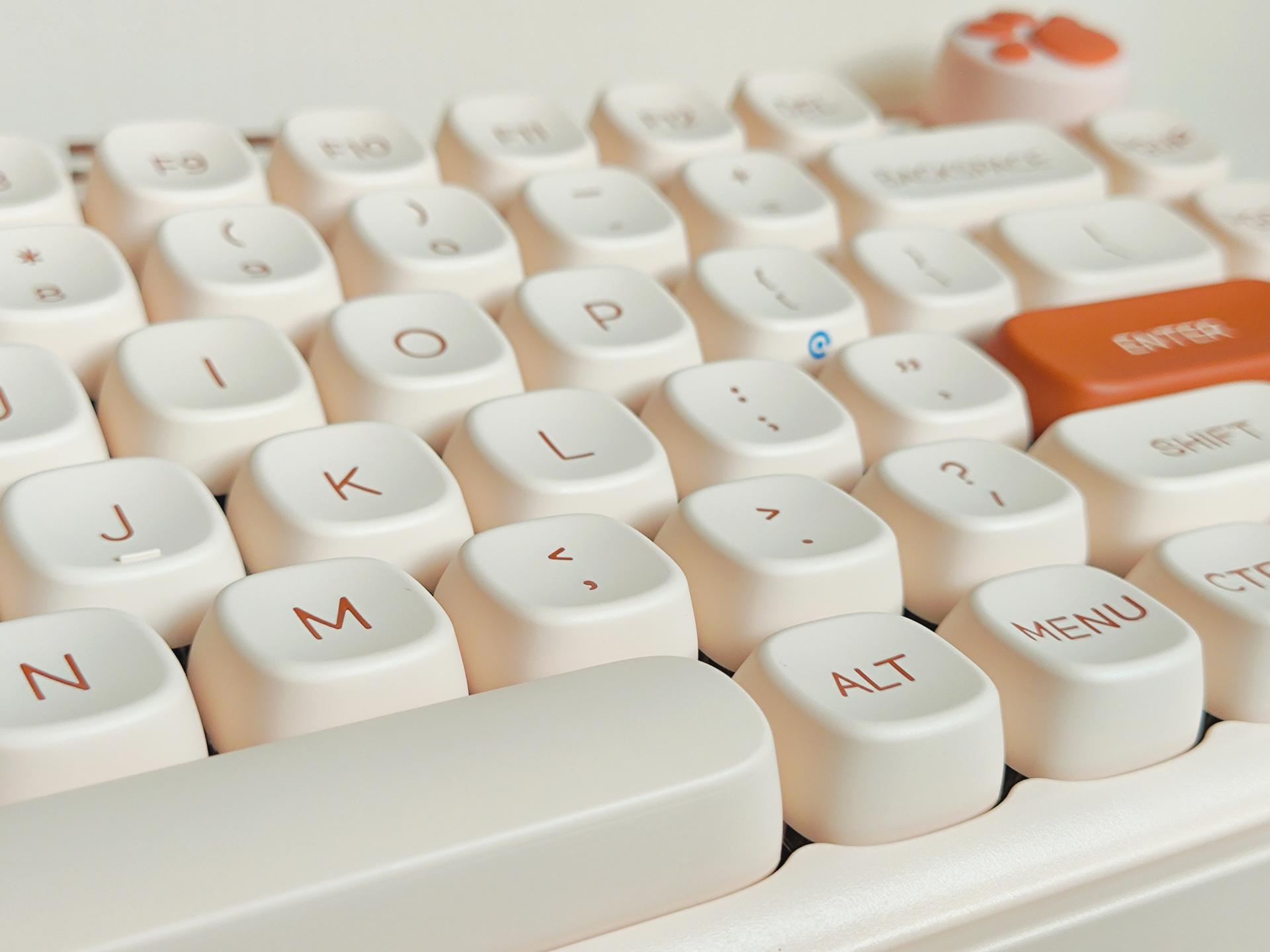 机械键盘达尔优渐变,机械键盘达尔优小方糖