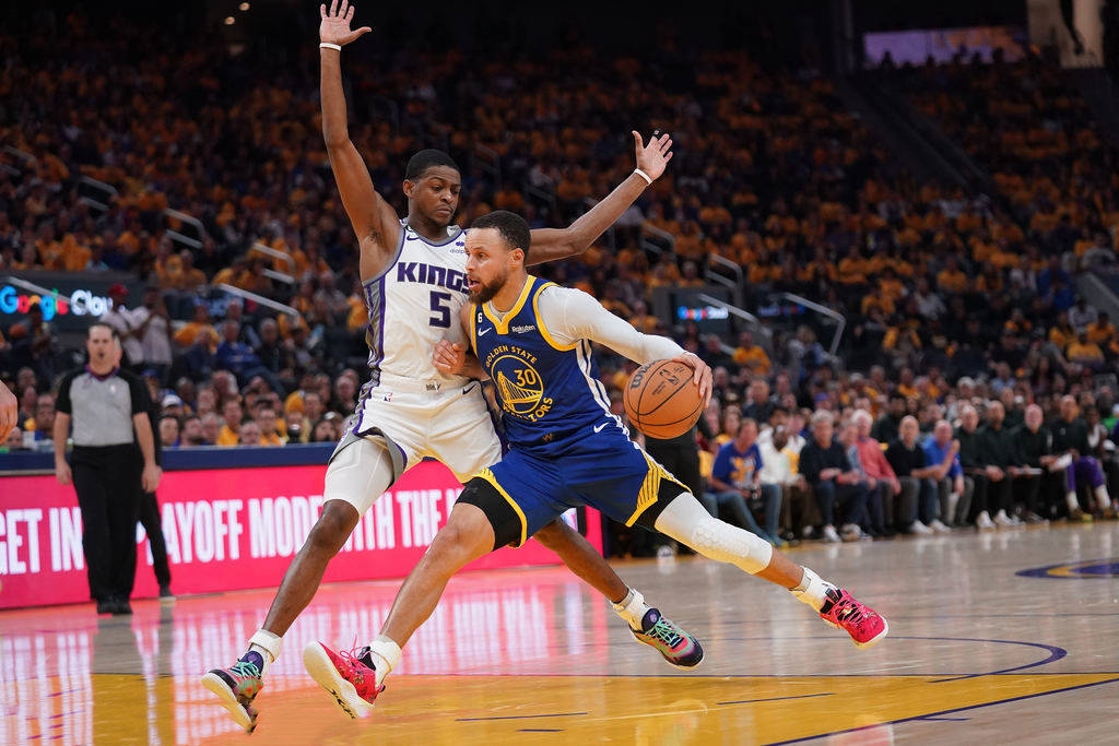 库里孤胆英雄勇士1:3湖人,抢七詹姆斯库里