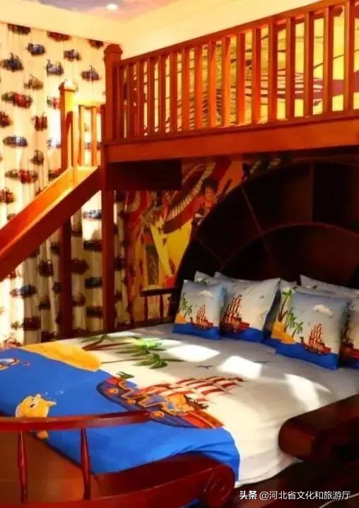 爱丽丝梦游仙境景区,爱丽丝梦游仙境青岛实景