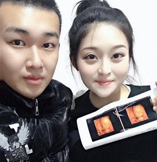 侏儒网红嫁了一个1米8的老公,广州网红侏儒嫁大学生