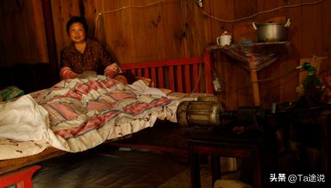 06年浙江男孩失去呼吸，父母捏球5000万次，用呼吸机为儿续命5年