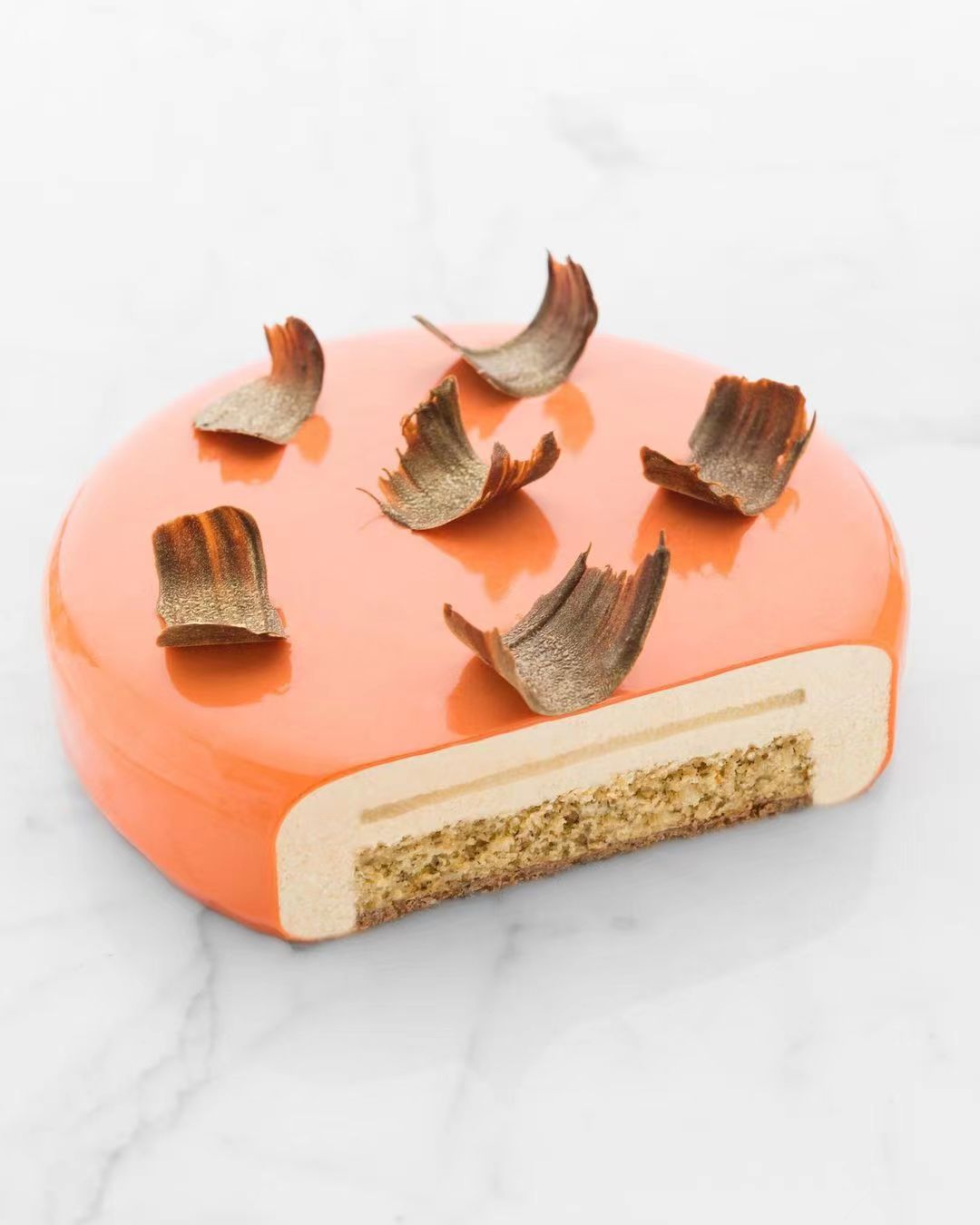 蛋糕切面,蛋糕两层夹心切面图片