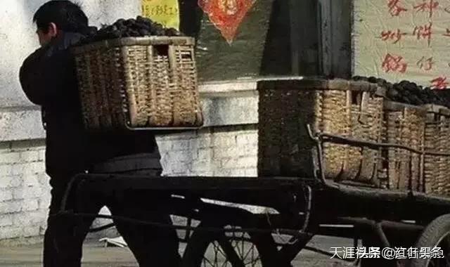 难忘的“票证”购物年代.孔令哲