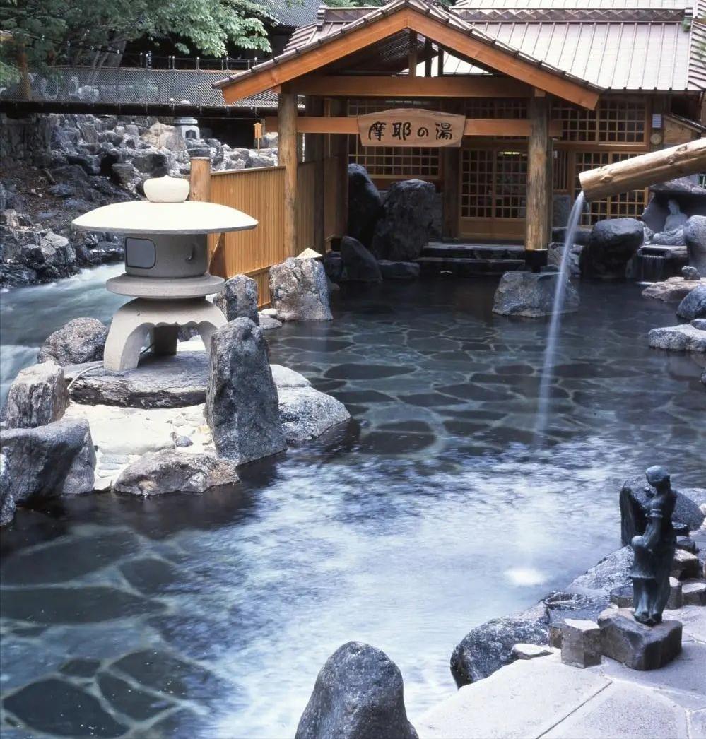 日本乡村振兴案例,日本农村水上乐园