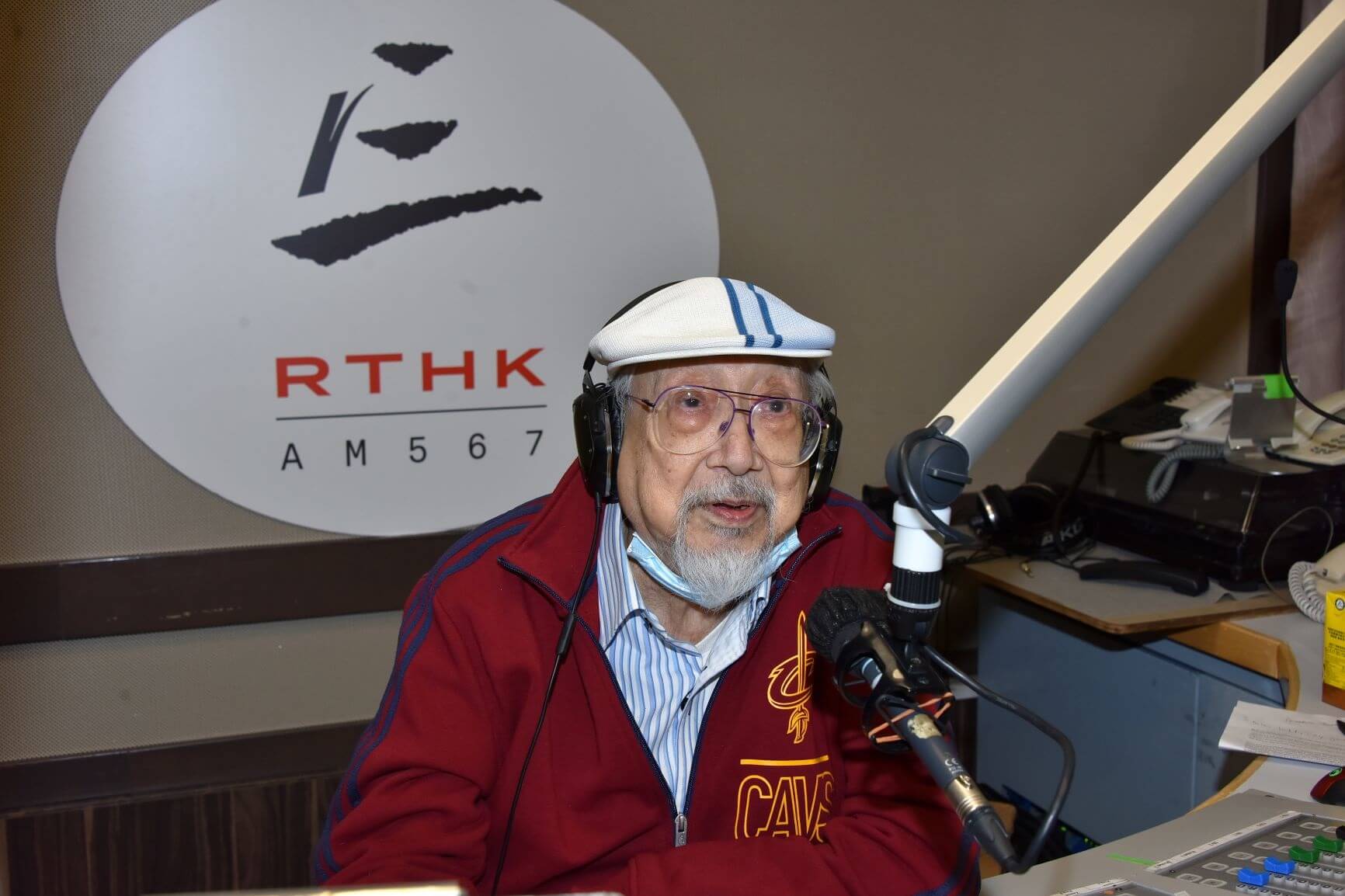 「香港乐坛教父」UncleRay安详离世享年98岁