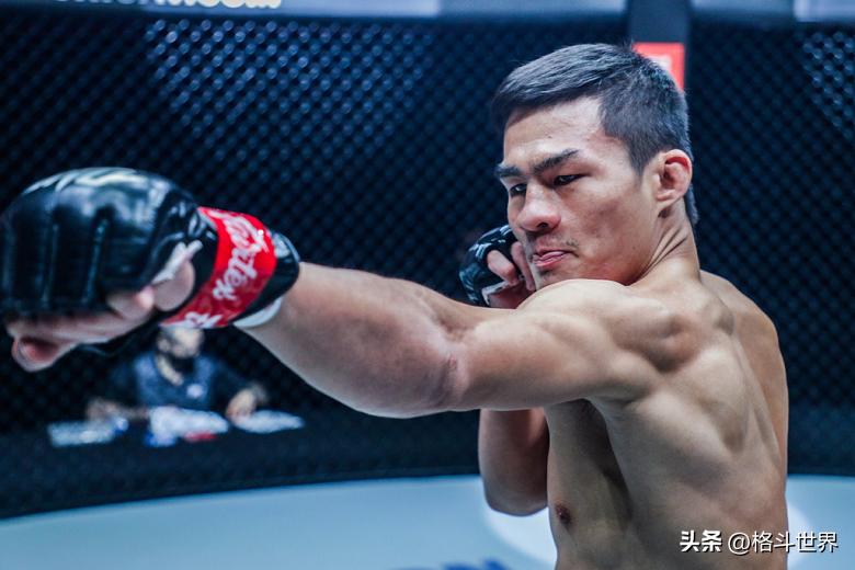 张成龙打纳菲完整版,张成龙对泰拳王