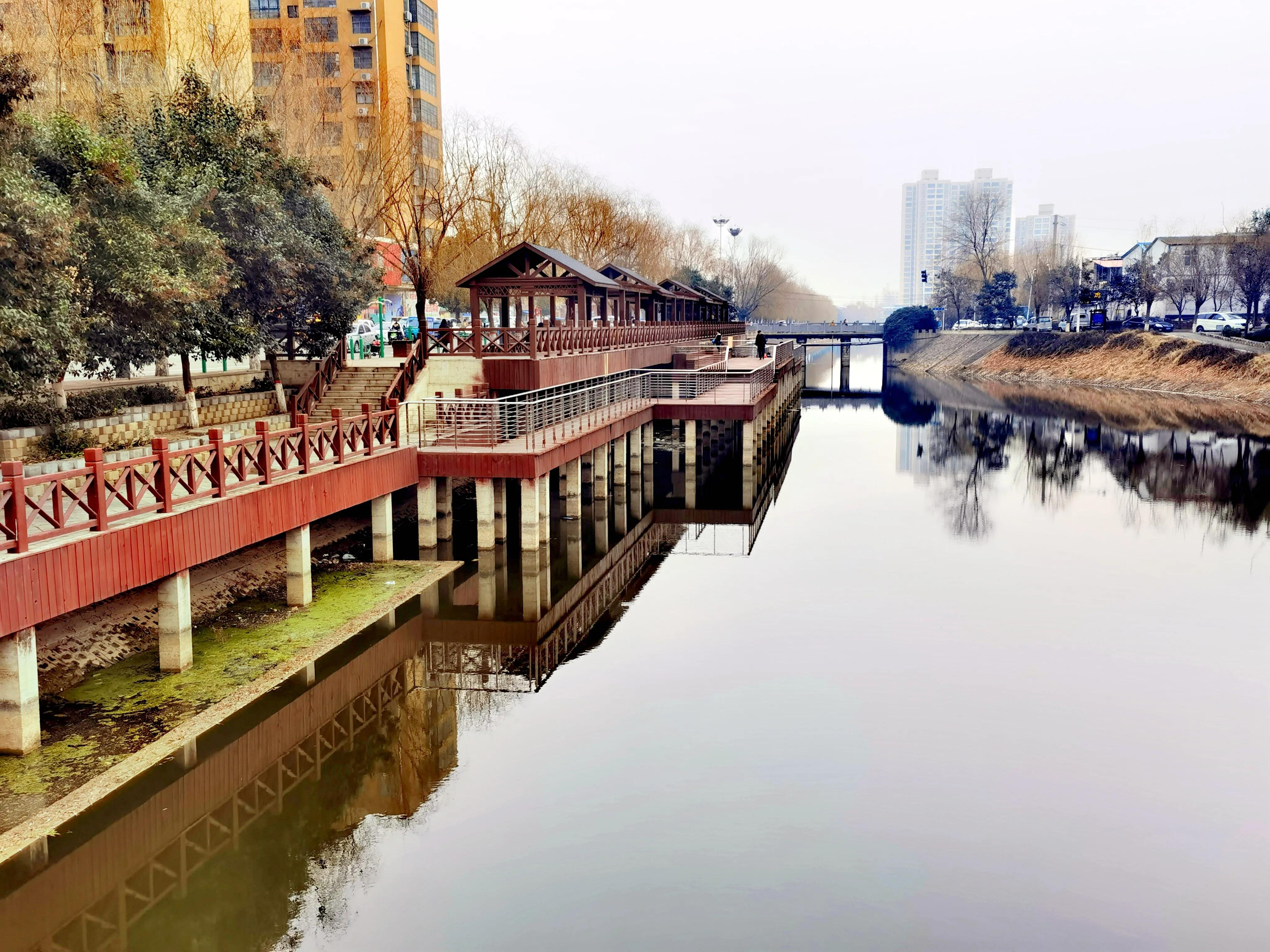 中国县城的现状,县城婆罗门